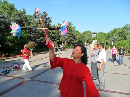 民間藝術“打花棍”再現(xiàn)平輿郭莊村