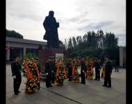弘揚(yáng)烈士精神，緬懷烈士功績(jī)。