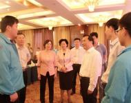 駐馬店廣視融媒新聞客戶端上線啟動儀式結(jié)束后，駐馬店市委常委,宣傳部長戚存杰，駐馬店市政府副市長馮玉梅等領(lǐng)導(dǎo)同志親切接見廣視融媒新聞客戶端部分工作人員，對新聞客戶端工作人員的工作給予充分肯定，并對今后的工作寄于厚望！