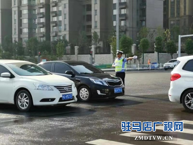 全力迎盛會(huì)   交警全天不間歇疏導(dǎo)交通保平安