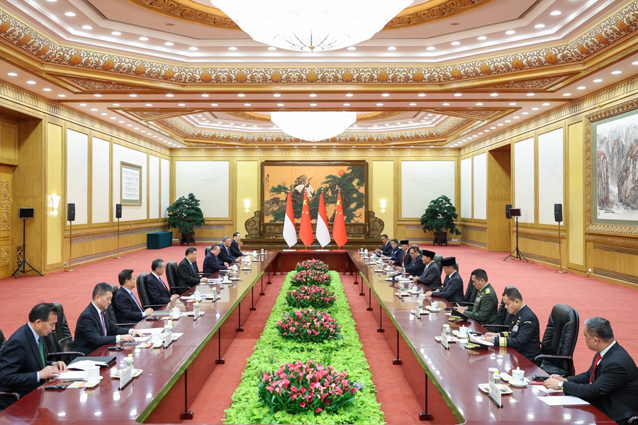 習(xí)近平同印度尼西亞當(dāng)選總統(tǒng)普拉博沃會談