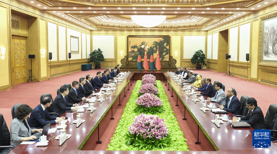習(xí)近平會見孟加拉國總理哈西娜