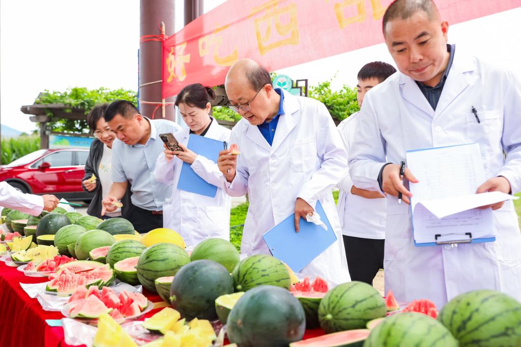 中國(guó)人的“吃瓜自由”，底氣越來(lái)越足