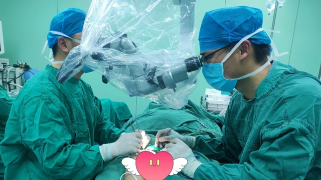 因?yàn)樾湃?，省直單位七旬退休老人鄭州赴駐馬店求醫(yī)