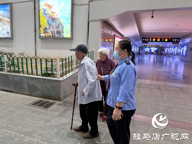  駐馬店西站：有愛服務 護航殘障人士“無礙”旅途