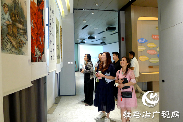  “中國夢·勞動美”五省十地書畫聯(lián)展耀啟平輿，共慶工會百年華誕