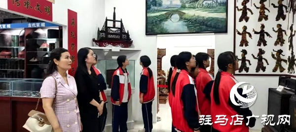 平輿縣第一初級中學(xué)學(xué)子在摯都民宿文化博物館開展科普教育學(xué)習(xí)活動(dòng) 