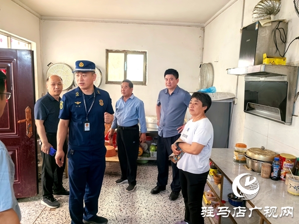 平輿縣民政局聯(lián)合縣消防大隊開展養(yǎng)老服務機構(gòu) 消防安全檢查
