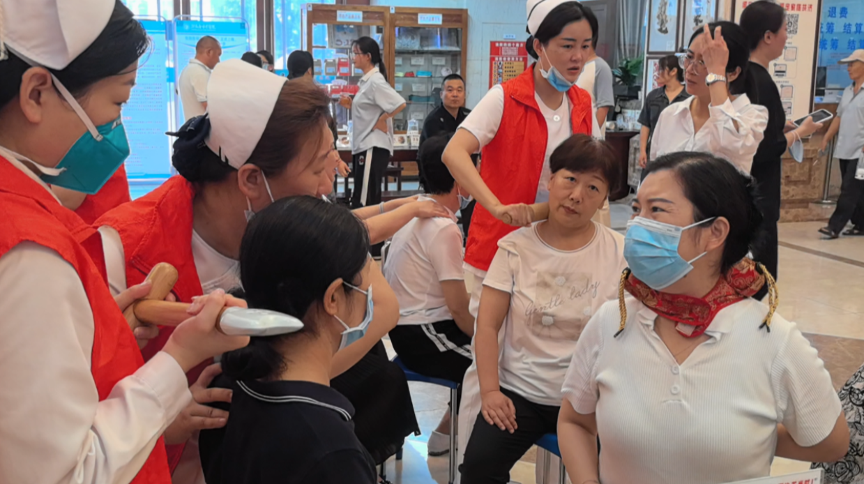 夏至已至，健康先行，駐馬店市中醫(yī)院開展“冬病夏治”義診活動