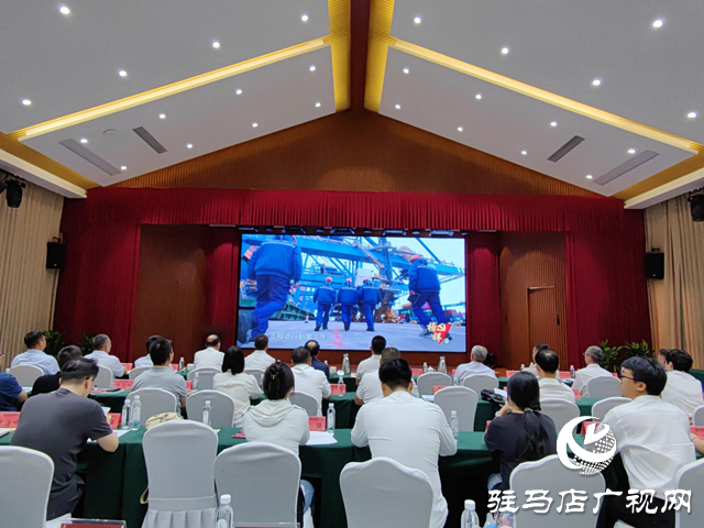 駐馬店企業(yè)家協(xié)會(huì)開展慶“七一”主題黨日系列活動(dòng)