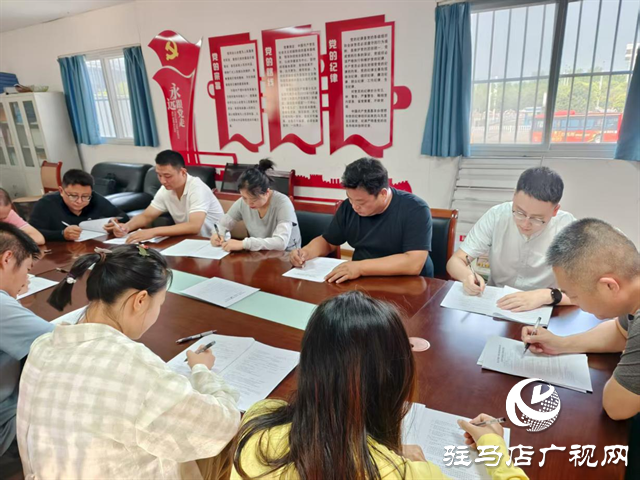  駐馬店市城鄉(xiāng)一體化示范區(qū)綜合執(zhí)法大隊(duì)開展2025年行政執(zhí)法法律知識(shí)考試