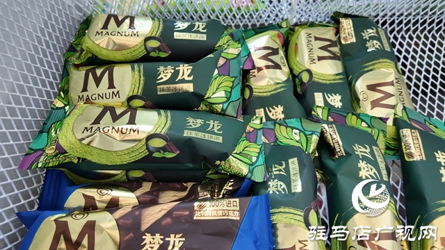 高溫催熱“清涼經(jīng)濟(jì)”，平價(jià)雪糕成年輕人新寵