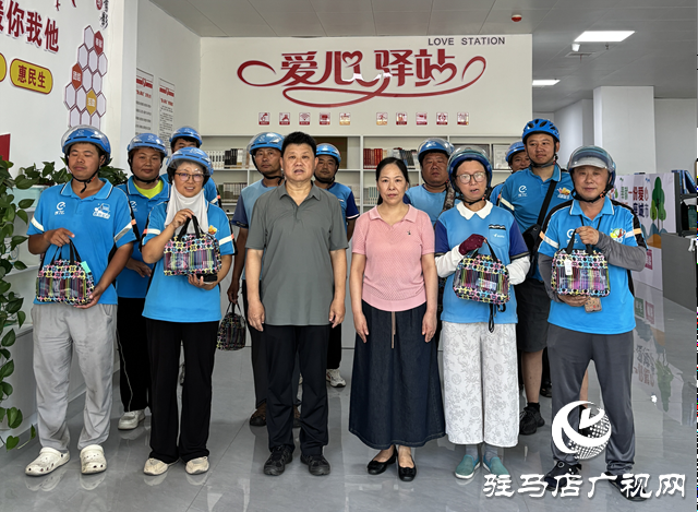  示范區(qū)總工會：開展“工會送清涼，防暑保安康”主題活動