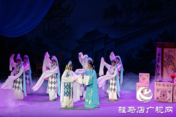 黃河戲劇節(jié)經(jīng)典豫劇《必正與妙?！妨料嗥捷浛h文化藝術(shù)中心