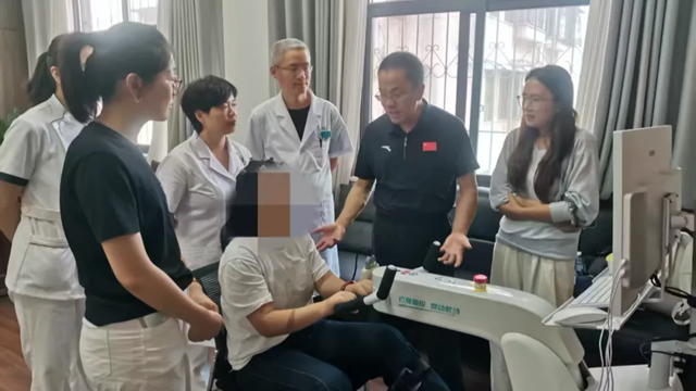 勵建安院士工作站臨床、教學(xué)、科研活動（第二十二期）暨無創(chuàng)腦機(jī)技術(shù)應(yīng)用與分析學(xué)習(xí)班在駐馬店市中醫(yī)院順利舉辦