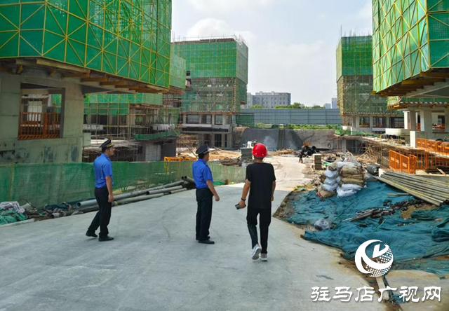 駐馬店市城鄉(xiāng)一體化示范區(qū)城管局：嚴(yán)抓嚴(yán)管筑防線 揚塵治理顯成效