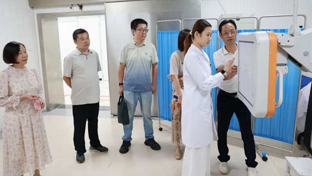  河南省職業(yè)病診斷機(jī)構(gòu)和職業(yè)健康檢查機(jī)構(gòu)質(zhì)量控制專家組蒞臨市中心醫(yī)院開展質(zhì)量控制現(xiàn)場考核