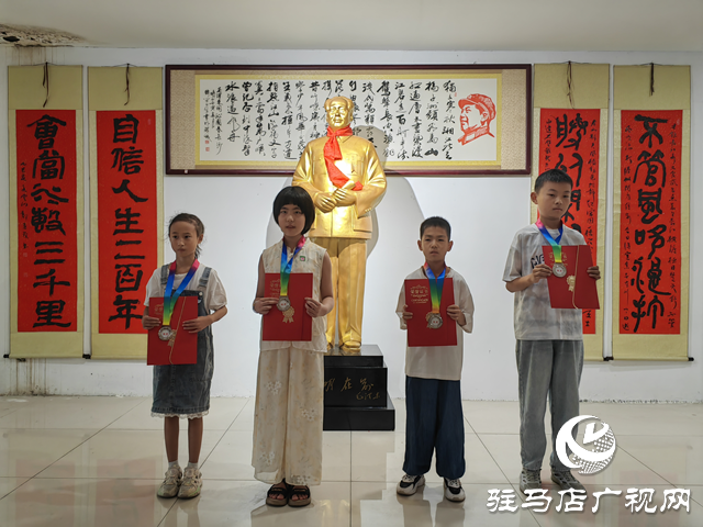 “翰林新星杯”獲獎(jiǎng)書(shū)畫(huà)展圓滿落幕