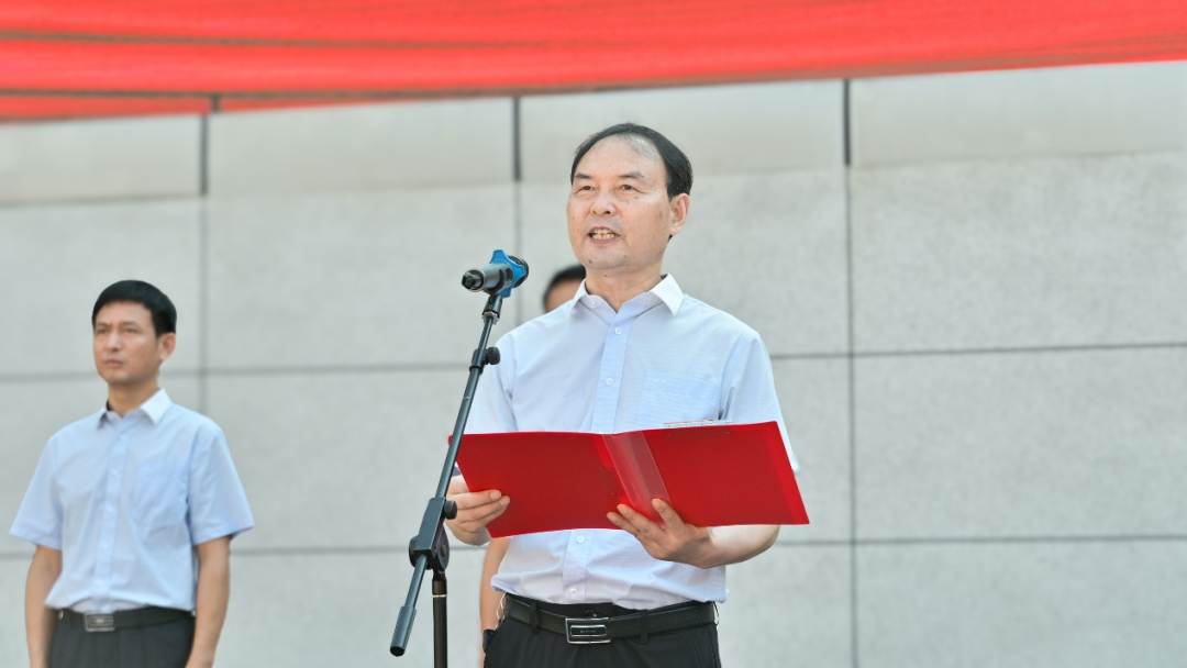  駐馬店實(shí)驗小學(xué)舉行2025年秋期開學(xué)典禮